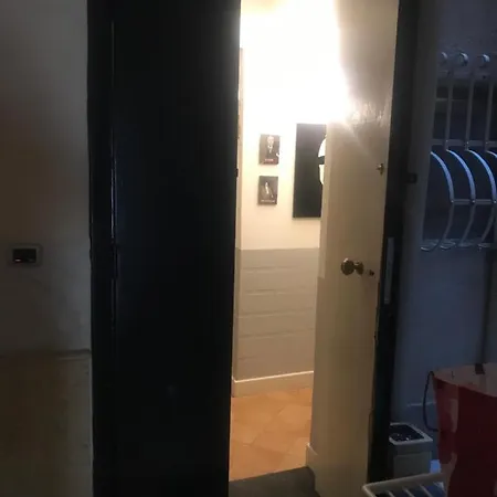 Via Chiaia Apartment Naples